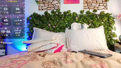 Casie  online show from 02.12.25