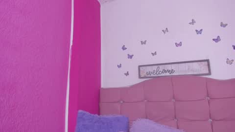 Snapshot of cassie_jones1 chatting on 01.05.25 Cassie Jones online show from 01.05.25