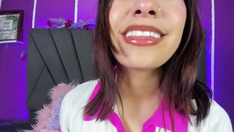 Snapshot of cassie_jones1 chatting on 02.06.25 Cassie Jones online show from 02.06.25