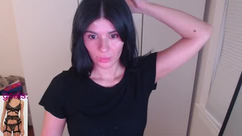 cassiealvarez online show from 10.01.25