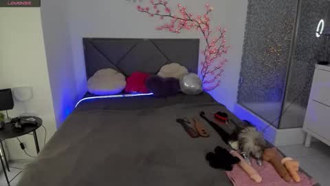 Snapshot of cassieevanss chatting on 03.24.26 Cassie online show from 03.24.26