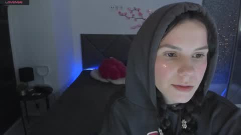 Snapshot of cassieevanss chatting on 04.04.26 Cassie online show from 04.04.26