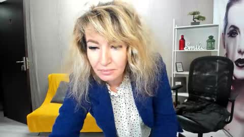 CassieJonas online show from 10.22.25