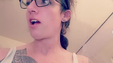 Cassiemichelle online show from 04.17.26