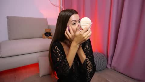 Snapshot of cassievos chatting on 02.24.26 cassievos online show from 02.24.26