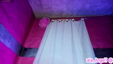 Cata Angel online show from 03.08.25