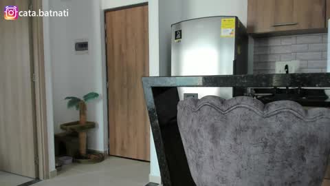 Snapshot of cata_batnati chatting on 12.21.24 Catalina online show from 12.21.24