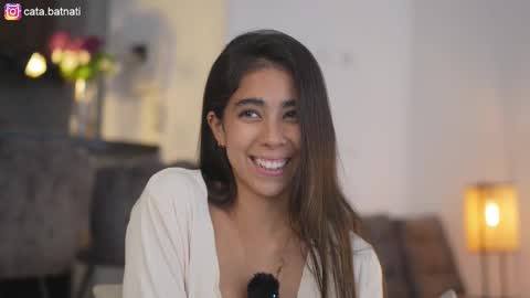 Snapshot of cata_batnati chatting on 11.06.25 Catalina online show from 11.06.25