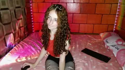 Cata Snow online show from 10.23.25