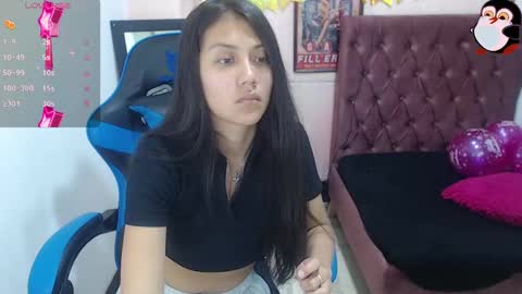 Snapshot of catalehia_milk chatting on 12.20.24 C A T A L E H I A online show from 12.20.24