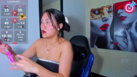 Snapshot of catalehia_milk chatting on 11.13.25 C A T A L E H I A online show from 11.13.25