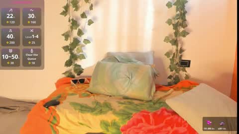 Snapshot of cataleya19__ chatting on 09.10.25 cataleya19__ online show from 09.10.25