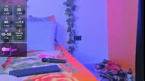 Snapshot of cataleya19__ chatting on 10.14.25 cataleya19__ online show from 10.14.25