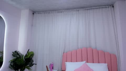   online show from 12.18.24