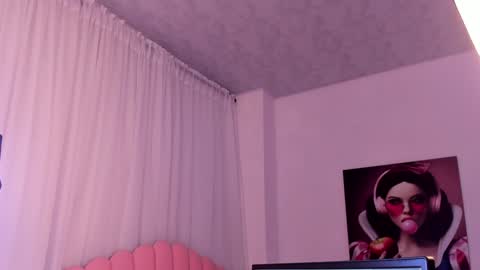   online show from 01.08.25