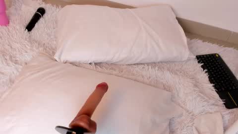   online show from 02.24.25