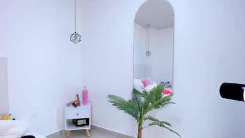   online show from 02.26.25