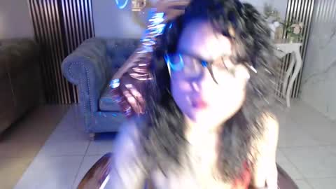 Snapshot of catalina5_s chatting on 09.17.25 Catalina online show from 09.17.25