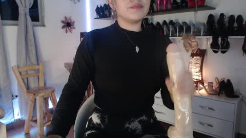 Catalina bruce2 online show from 01.11.25