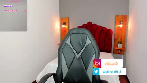 Snapshot of catalina_clark chatting on 03.11.25 Catalina online show from 03.11.25