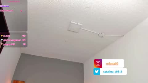 Snapshot of catalina_clark chatting on 03.11.25 Catalina online show from 03.11.25