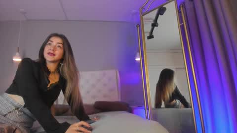 Snapshot of catalina_erotic chatting on 03.04.25 Catalina online show from 03.04.25