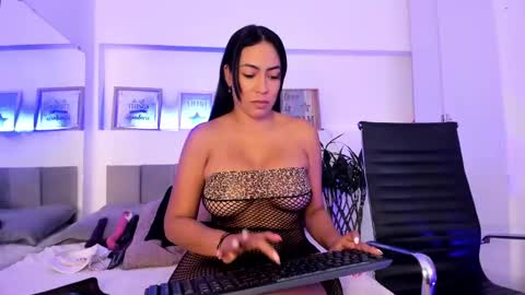 Catalina online show from 01.20.25