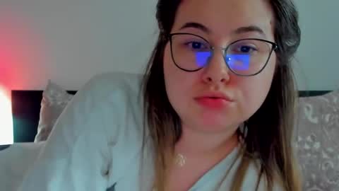 Kat online show from 02.15.25