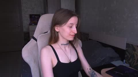 Snapshot of cath_dysphoria_ chatting on 06.18.26 CATH online show from 06.18.26