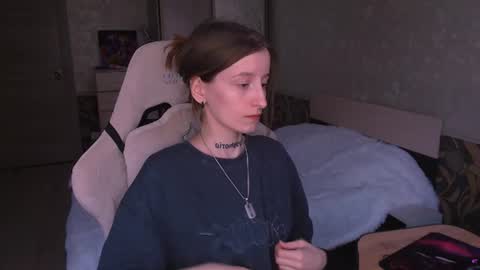 Snapshot of cath_dysphoria_ chatting on 07.05.26 CATH online show from 07.05.26