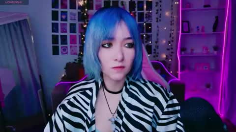 KettieHi My name is Katie I love drawing and I can play the guitar. And  love dancing online show from 07.12.26