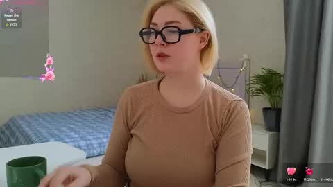 Snapshot of catherine_river chatting on 02.19.26 Catherine online show from 02.19.26