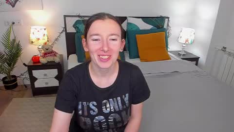 Catrin online show from 12.06.24