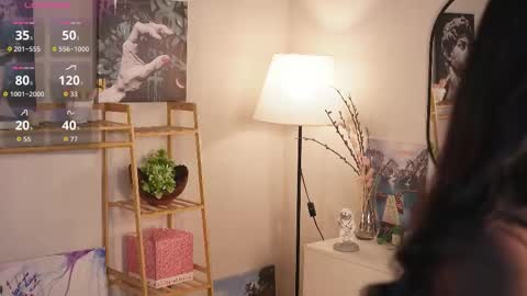 Snapshot of catheryneells chatting on 09.19.25 Lee online show from 09.19.25