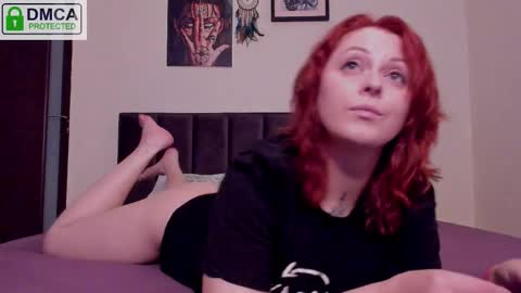 Snapshot of cathy_cass chatting on 11.11.25 cathy cass online show from 11.11.25