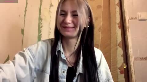 Lola online show from 10.09.25