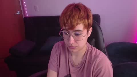 Snapshot of catsito chatting on 10.02.25 im MIA -Independent Model MY OF is catsito3 online show from 10.02.25