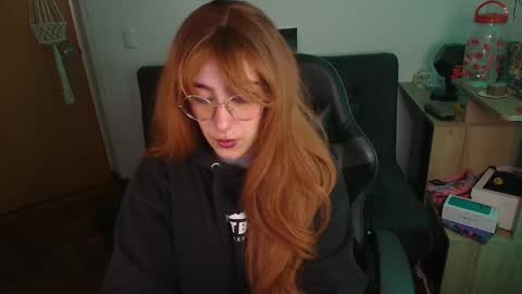 Snapshot of catsito chatting on 11.14.25 im MIA -Independent Model MY OF is catsito3 online show from 11.14.25