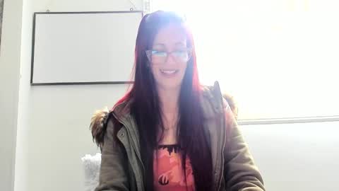 CATT EVANS online show from 01.02.25