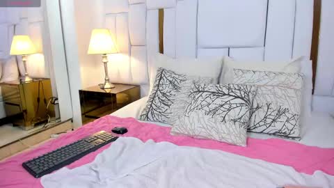 Snapshot of cattaleya_get chatting on 03.01.25 cattaleya_get online show from 03.01.25