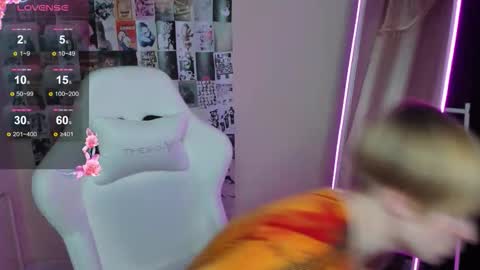 cattie_w_ online show from 11.19.25