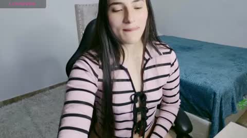 Snapshot of cattleyaangel chatting on 07.19.26 Cattleya online show from 07.19.26