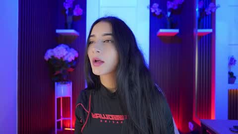 cattleyascaly online show from 10.18.25