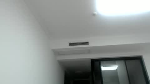 Snapshot of cbz112233 chatting on 12.21.24 ANNYANNY online show from 12.21.24