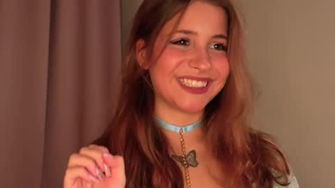 Lina  online show from 11.28.25