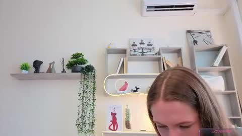 Snapshot of cel1ne_secret chatting on 07.16.26 Josie Manesi online show from 07.16.26