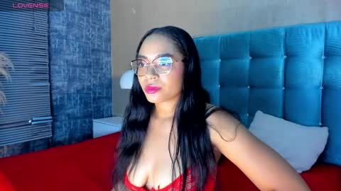 Snapshot of celeste_lil chatting on 06.04.26 C E L E S T E online show from 06.04.26