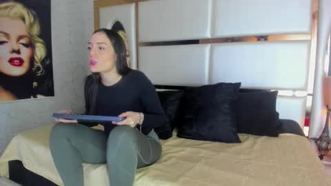 celeste_starsss online show from 12.19.25