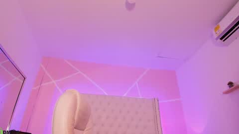 Snapshot of celeste_wayne chatting on 12.21.24 Celeste Wayne online show from 12.21.24