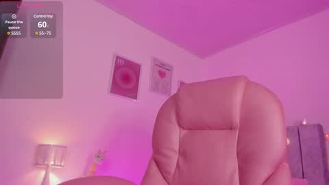 Snapshot of celestecute_ chatting on 12.22.24 Celeste INSTAGRAM Celestecute 01 online show from 12.22.24